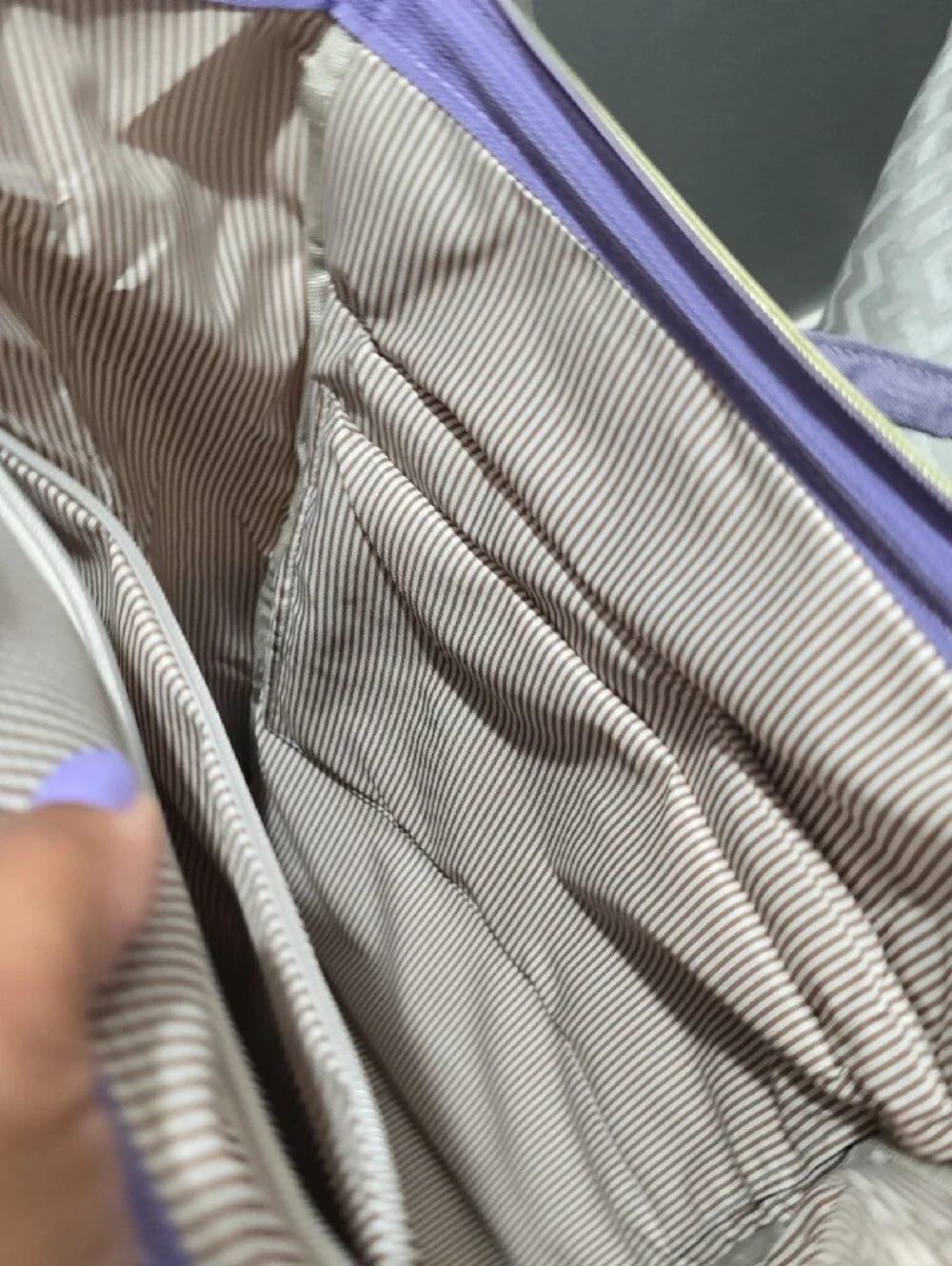 Lavender & Cream Women’s Convertible Backpack Tote by Lanneak
